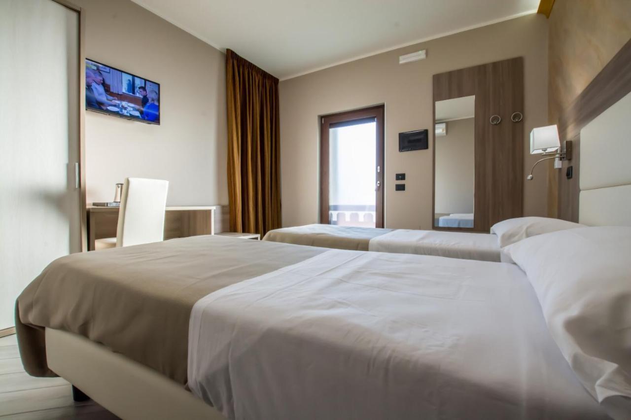 L'Antica Quercia Bed & Breakfast Potenza Luaran gambar